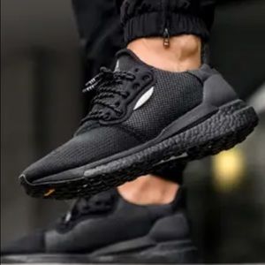 The Pharrell Williams x adidas Solar Hu Glide with box